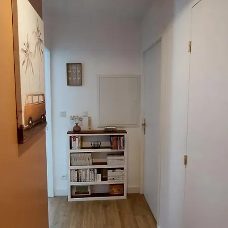 Spacieux Avec Parking Proche *