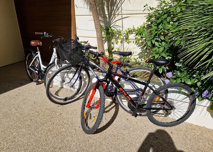 Appartement Spacieux Avec Parking Proche Saint-Nazaire (Loire-Atlantique)